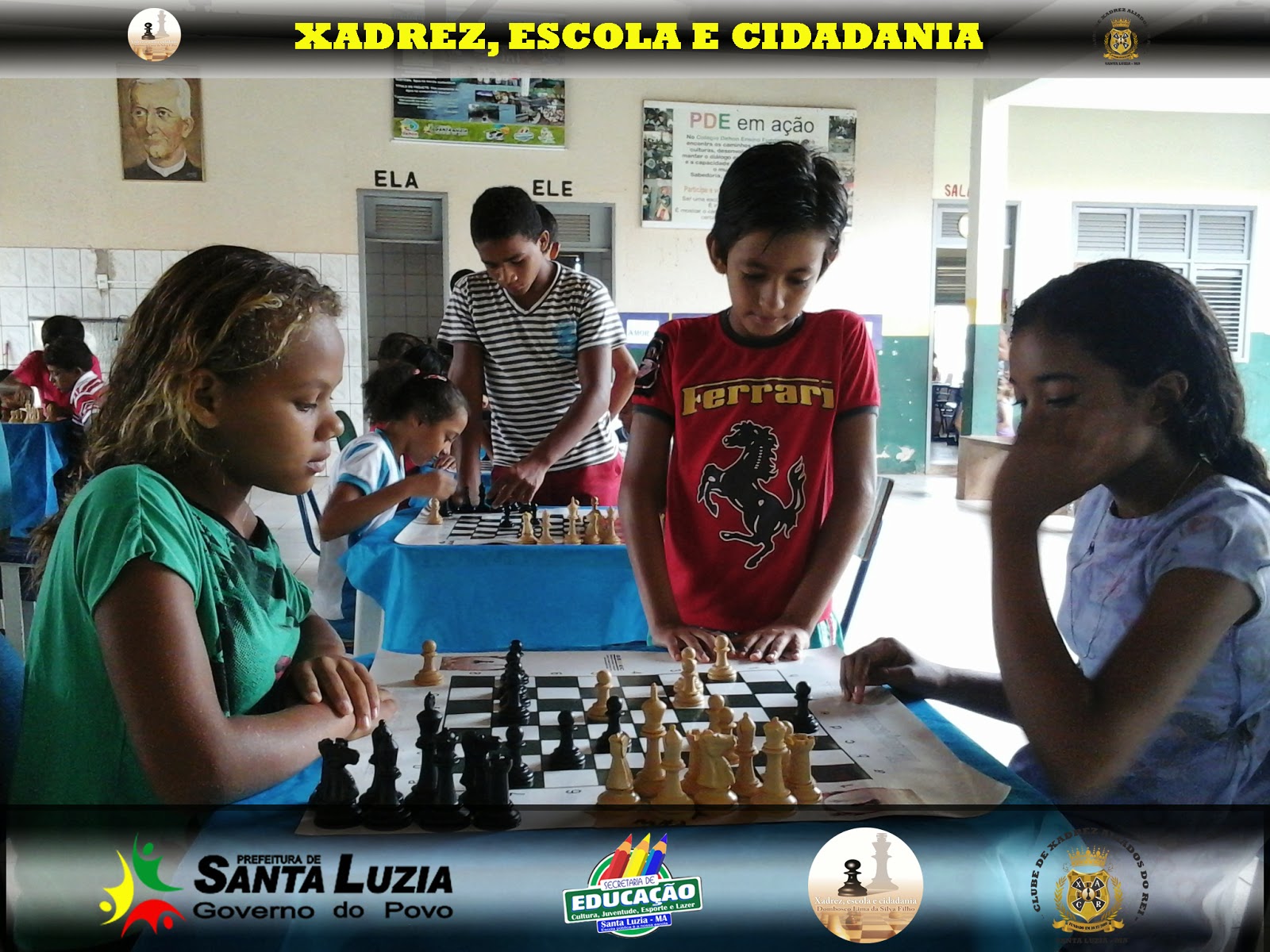 Faixa de Cabelo Xadrez – Escola Santa Luzia