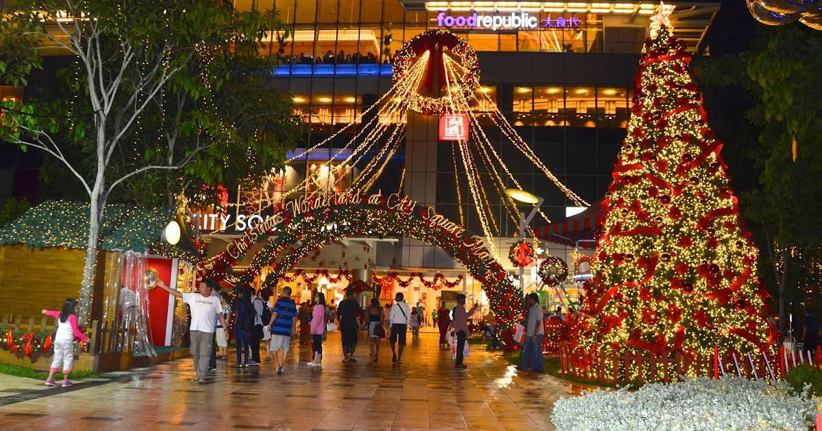 VodkaRouge Christmas Wonderland at City Square Mall (Photoblog)