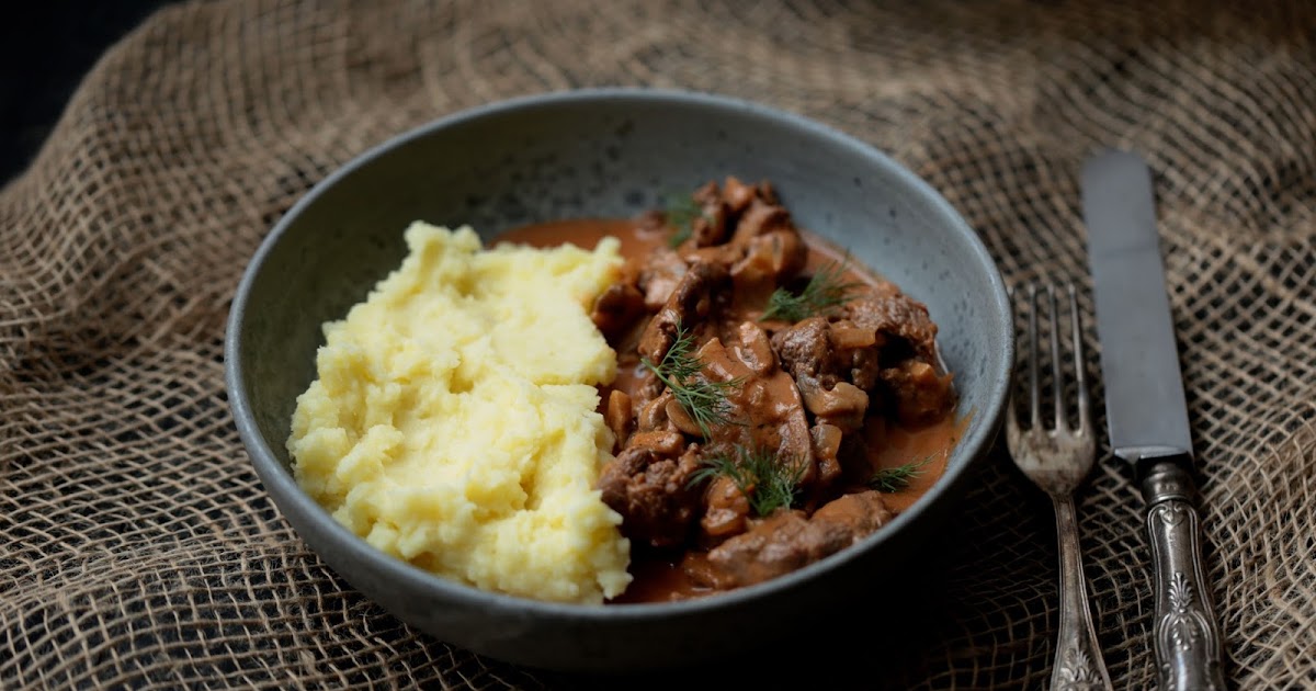 Boeuf Strogonoff Un Classique De La Cuisine Russe On Dine Chez