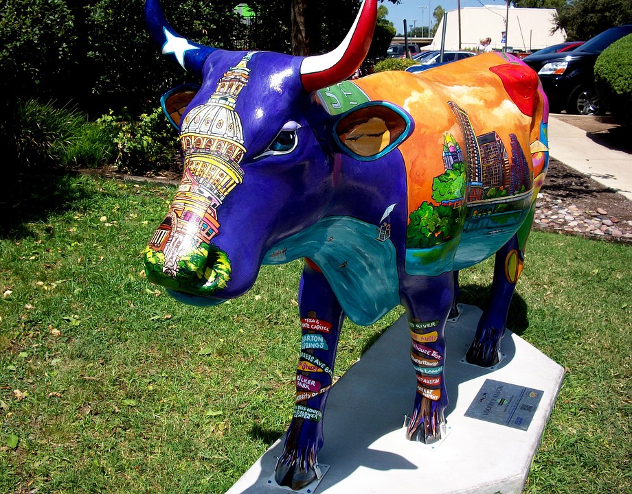 Pennsylvania & Beyond Travel Blog Udderly Austin Cow Parade Street Art