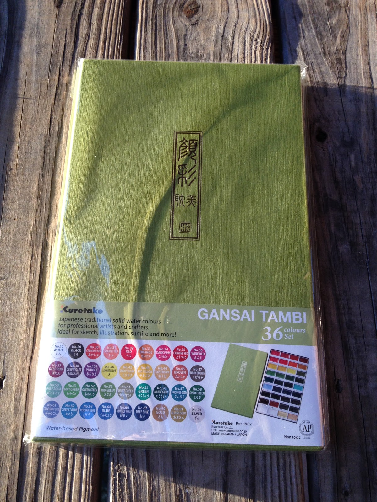 Kuretake Gansai Tambi Watercolor Palette - 36 Color Set - Kawaii Pen Shop -  Cutsy World