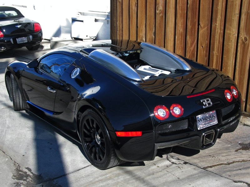 Bugatti Veyron РІ РРЅРґРёРё
