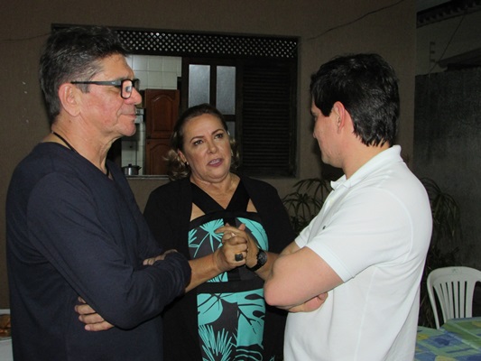 DEPUTADO GEORGE SOARES VISITA O AMIGO ZÉ ANTONIO E TEREZINHA MENEZES