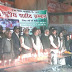 कानपुर - पनकी में सैकड़ों लोगों ने कैंडिल जलाकर शहीदों को दी श्रद्धांजलि