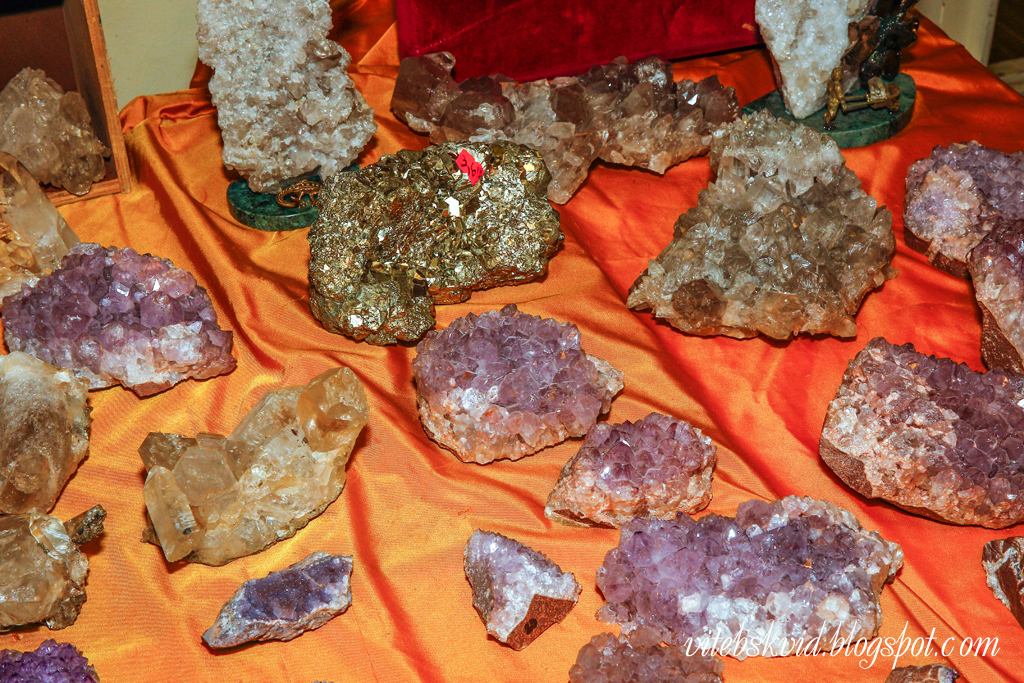 Выставка продажа минералов