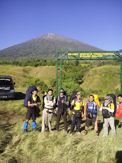 Sembalun ascent route