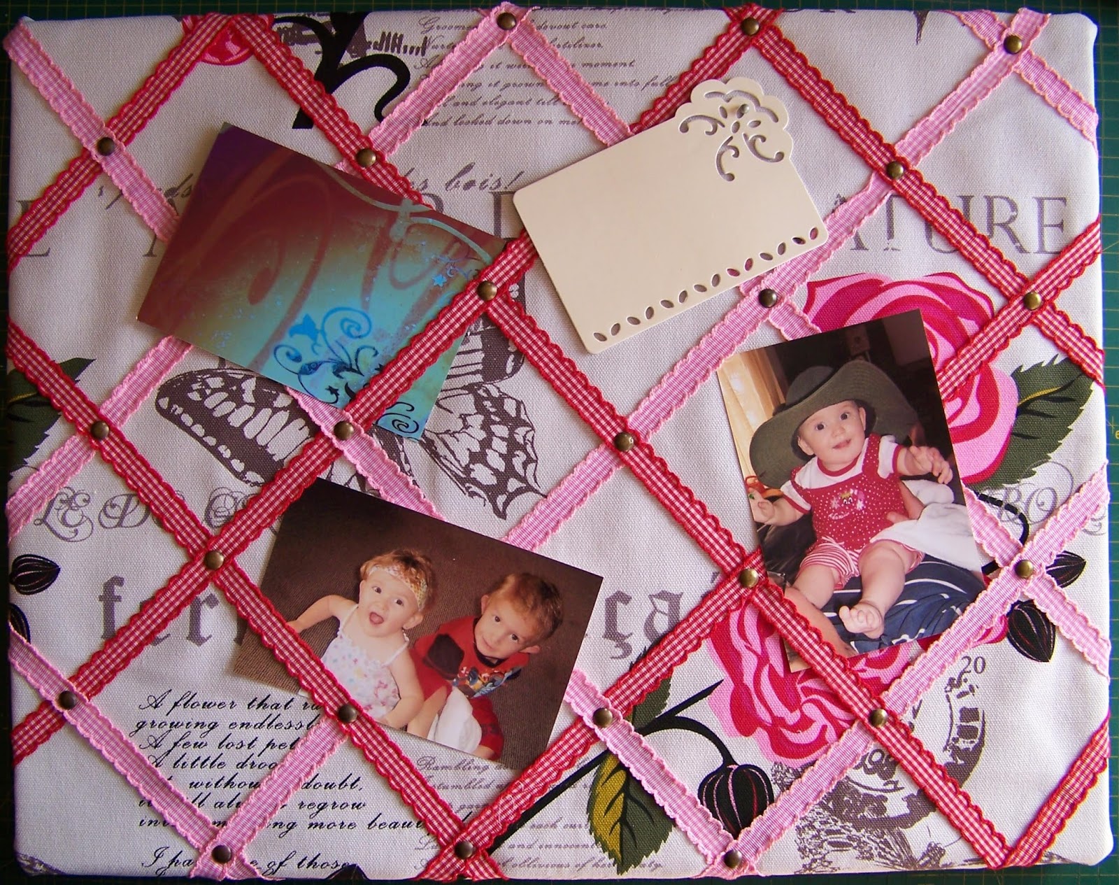 A Pretty Talent Blog Make a Stylish Photo PinUp Board