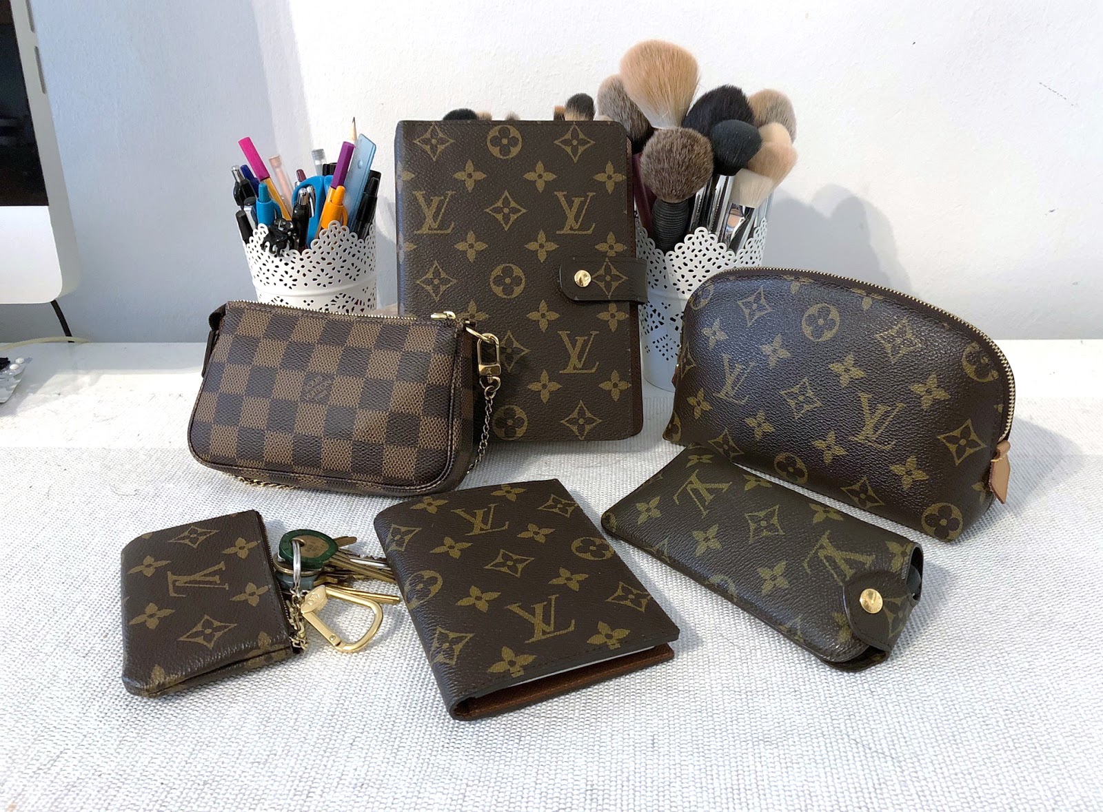 LOUIS VUITTON MINI POCHETTE - DON'T BUY IT! 