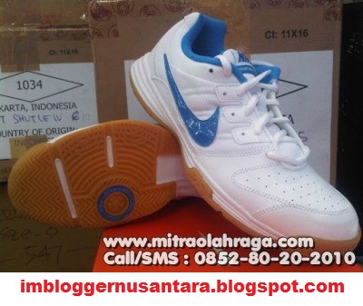 daftar harga dan model sepatu badminton merk nike original daftar harga dan model sepatu badminton merk nike original