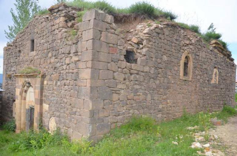 Turquía restaura la Iglesia armenia de San Gevorg 