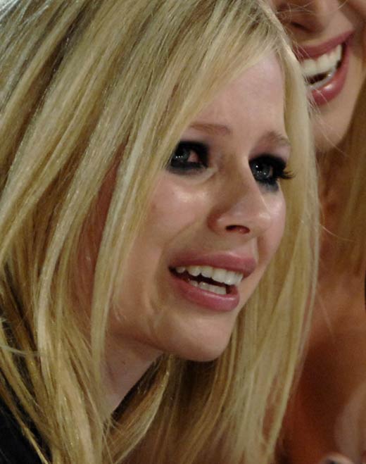 avril-lavigne-crybaby.jpg