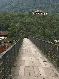 Paranapiacaba: a vila que nasceu dos trilhos Blog 'lugares de memória' - Matéria sobre Paranapiacaba