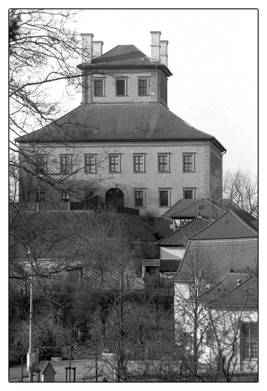 ZEITZER ANSICHTEN: Blick zum Torhaus der Moritzburg Zeitz
