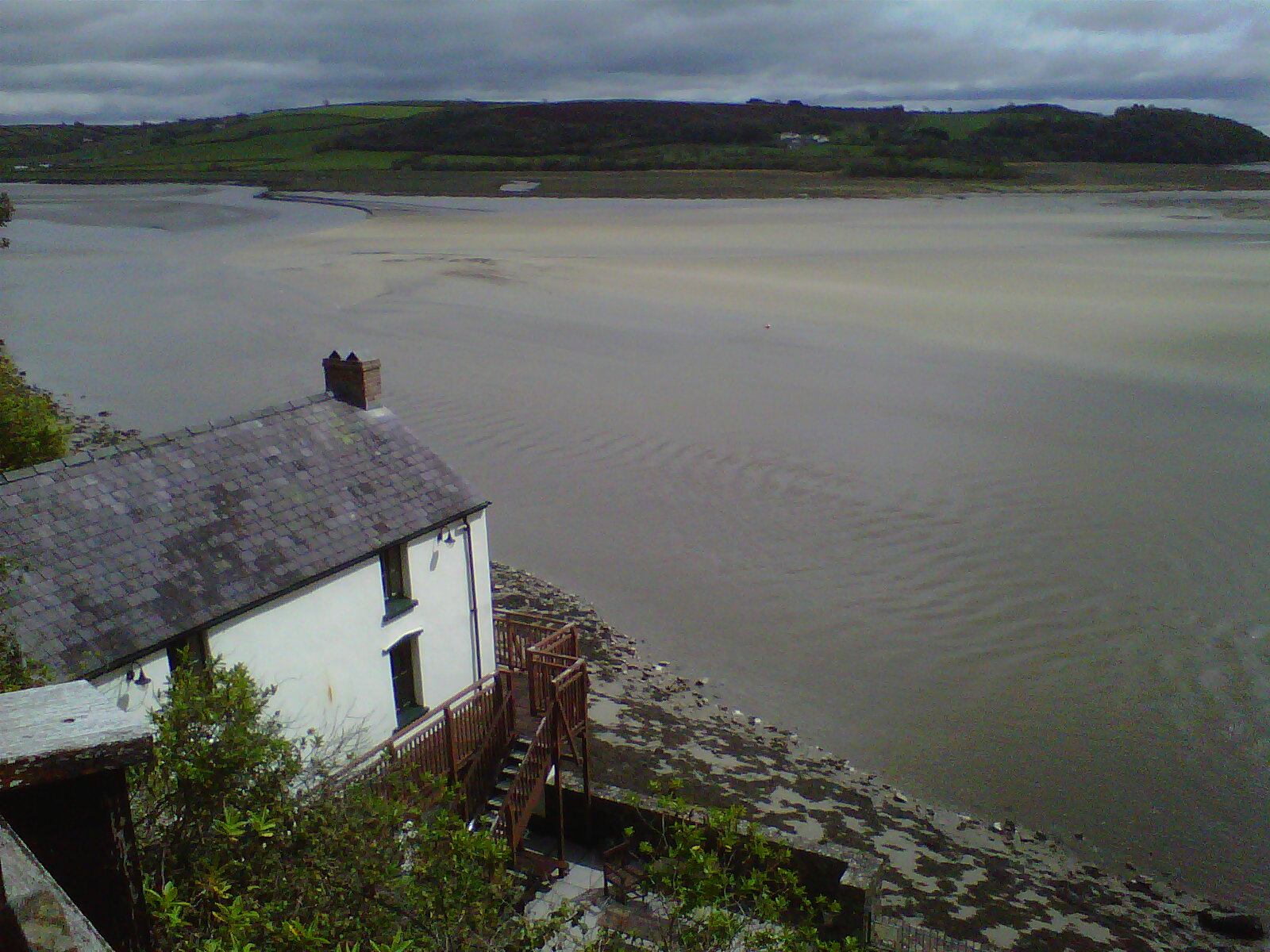 YG Arfordir Cymru NT Welsh Coast Pearls Discovered in Carmarthen Bay
