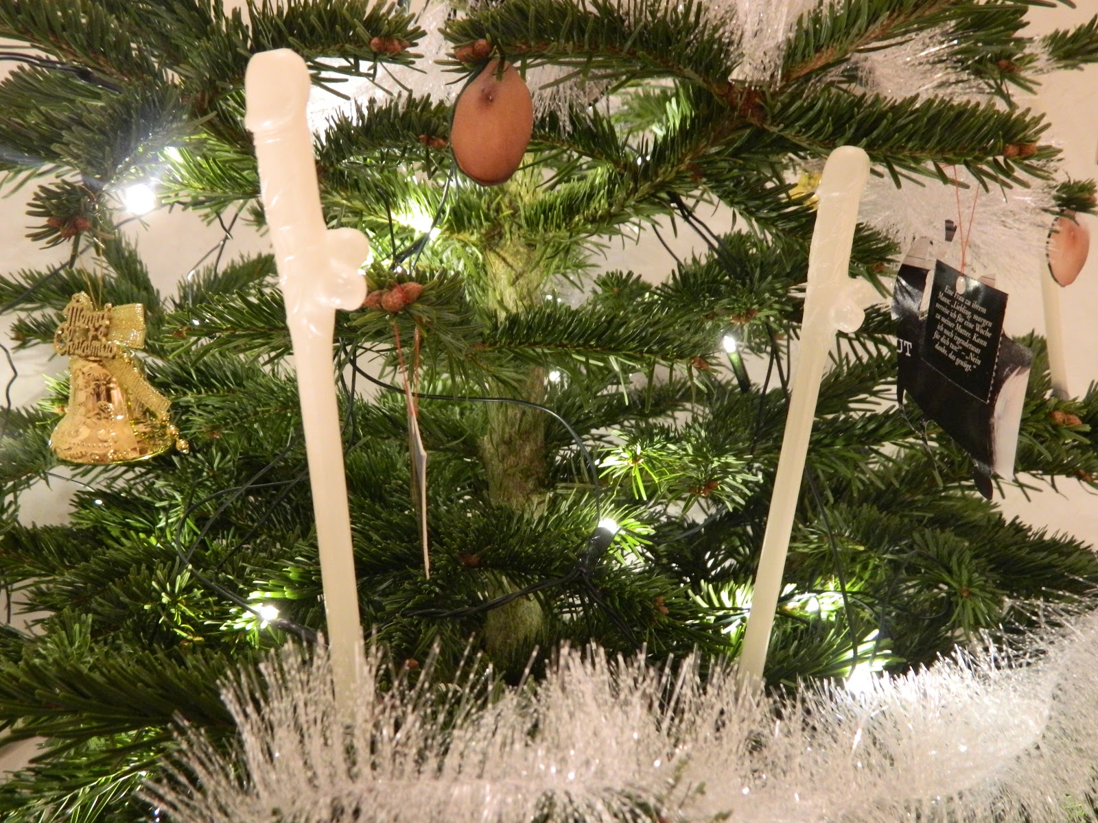 Wann Stellt Man Den Weihnachtsbaum Raus