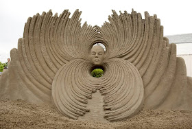 http://3.bp.blogspot.com/-GLLuENyPYyQ/T226iWnauhI/AAAAAAAAD4E/VUB_S9FjvXQ/s280/amazing-sand-sculpture-14.jpg