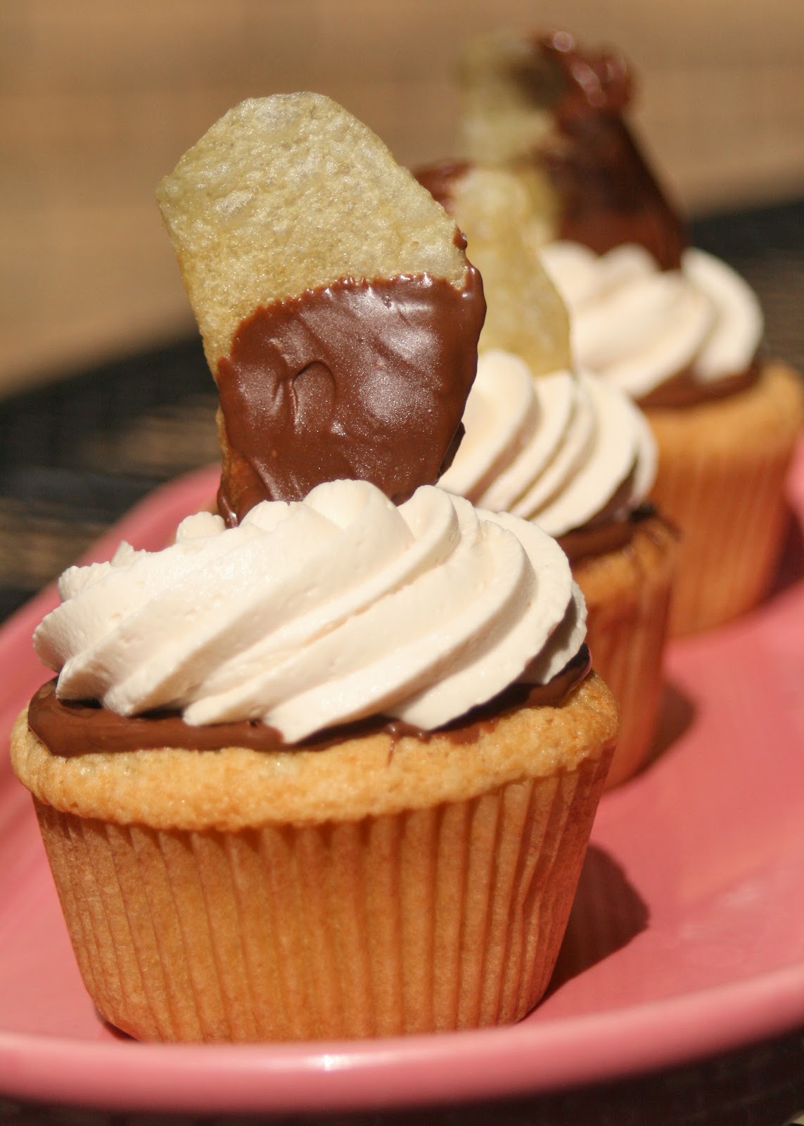 CupcakesOMG! Caramel Chocolate Covered Potato Chip Cupcakes
