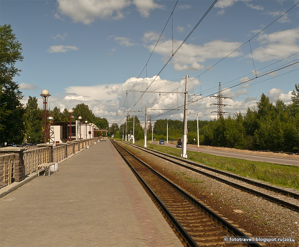 дубна станция электрички. жд вокзал дубно украина. жд станция дубна. дубно жд. станция дубна.