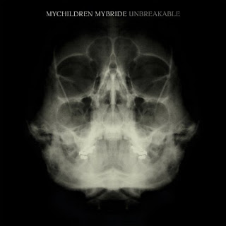Capa de Unbreakable