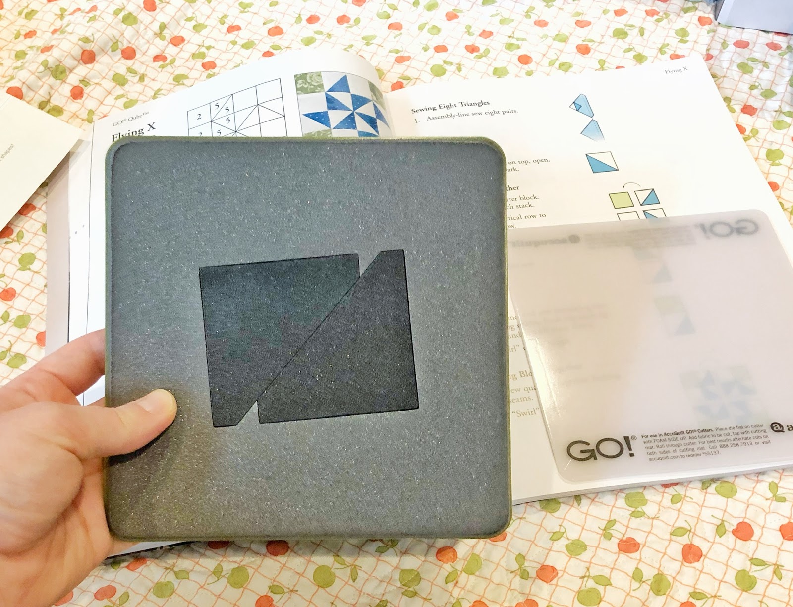 Product Review Accuquilt Ready Set Go Ultimate Fabric Cutting System