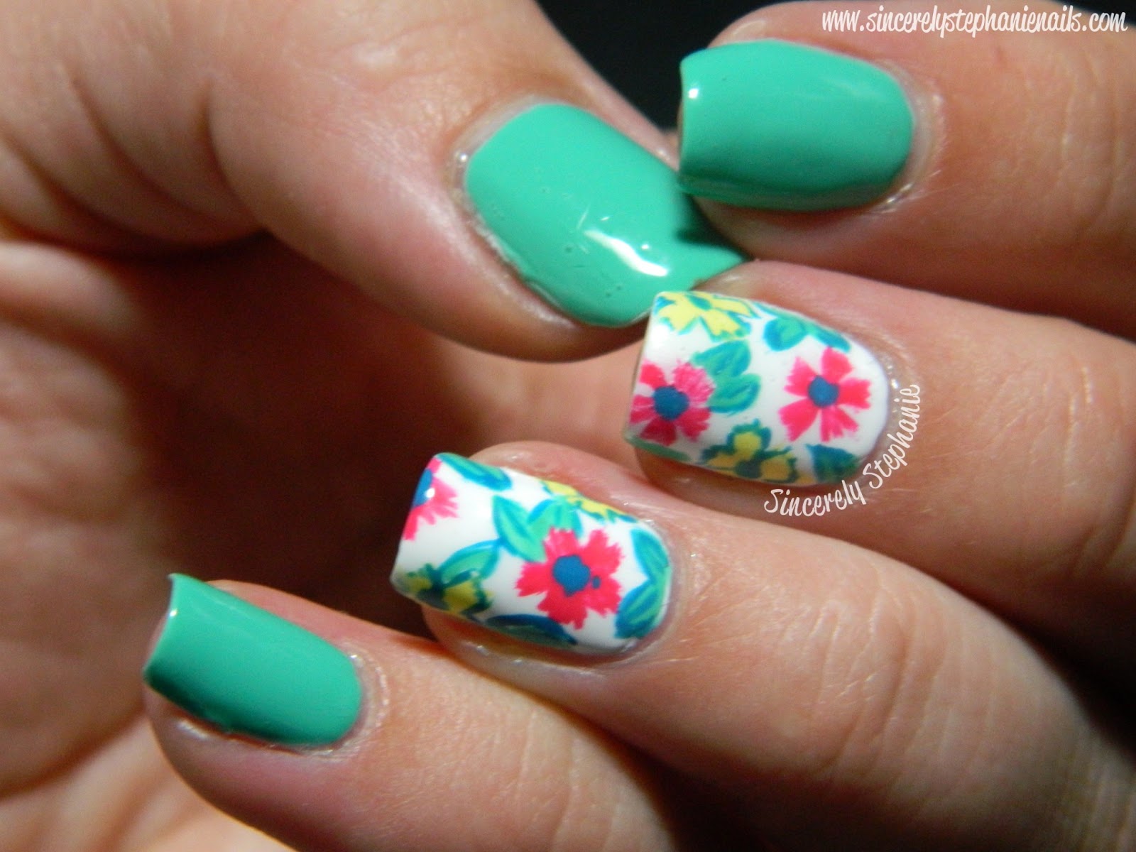 Sincerely Stephanie: Mint Floral Print