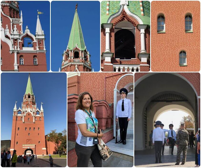 Kremlin - Torre da Trindade (Tróitskaya) Kremlin - Torre da Trindade (Tróitskaya)