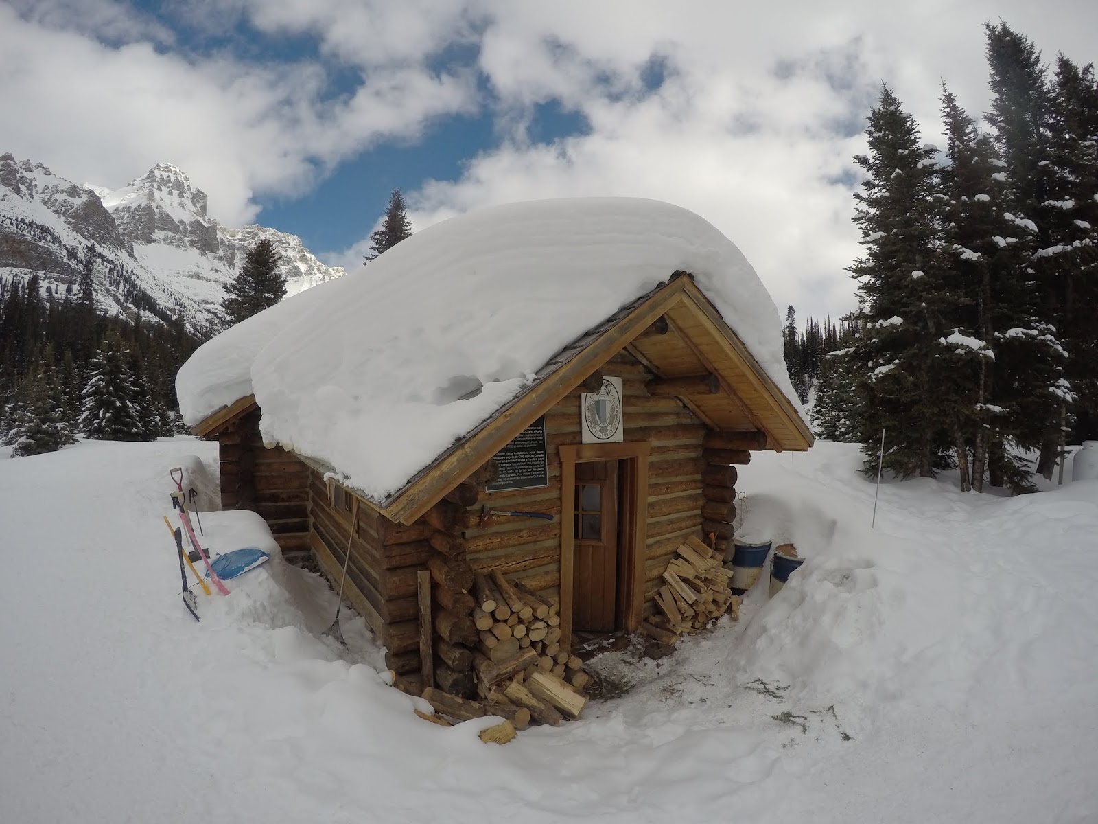 Family Adventures in the Canadian Rockies: Easter at the Elizabeth