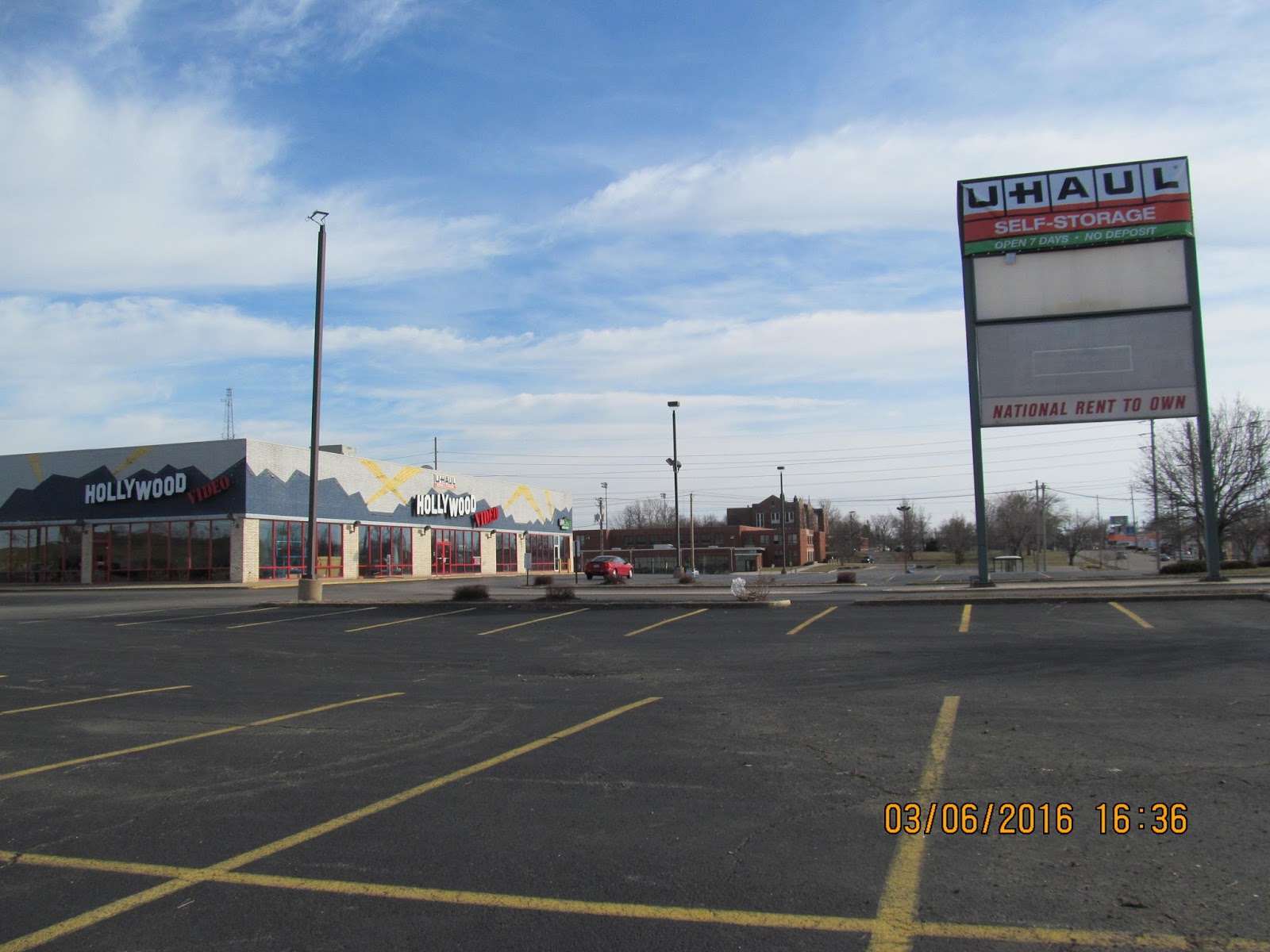 Trip to the Mall Former Venture/ K's Merchandise; Decatur, Illinois