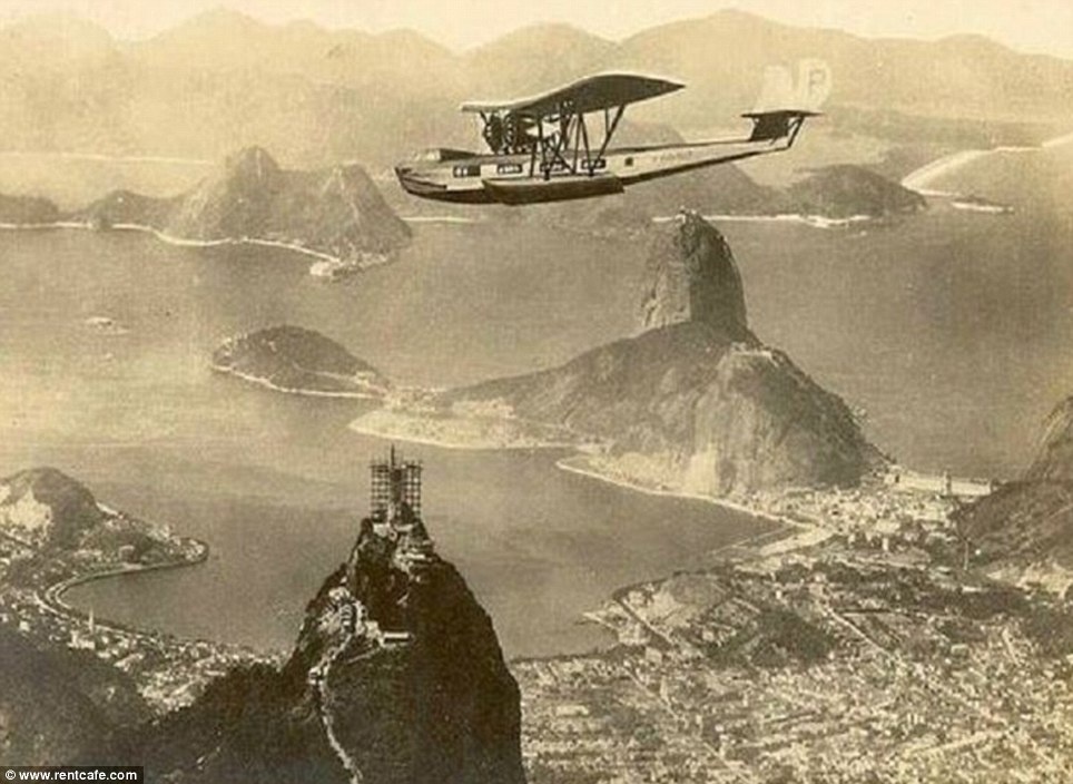 Rio De Janeiro - 8 Then-And-Now Photos Show How Much Famous Cities Have Changed. Rio De Janeiro - 8 Then-And-Now Photos Show How Much Famous Cities Have Changed.