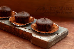 pressure chocolate using cooker cupcakes cakes cup butterless eggless easy