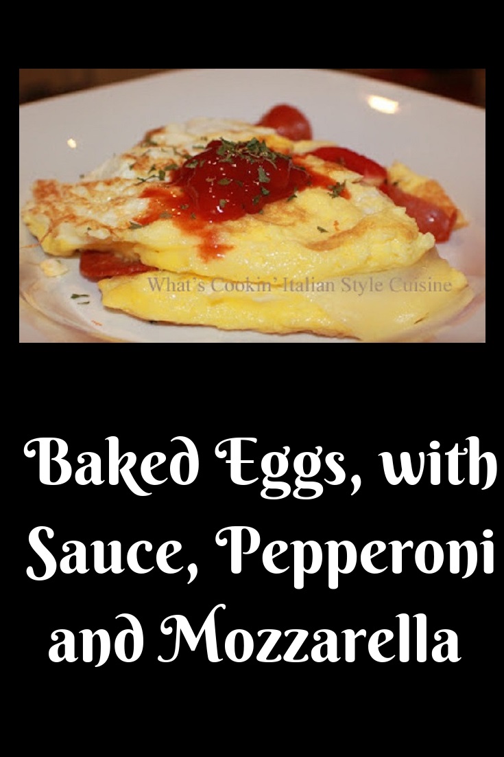 this is how to make an baked egg casserole with pepperoni, tomato sauce, pepperoni and cheese all in a pie plate that is inexpensive and fast to make. 