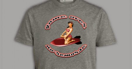 Sólo Pienso Abissal Camisetas