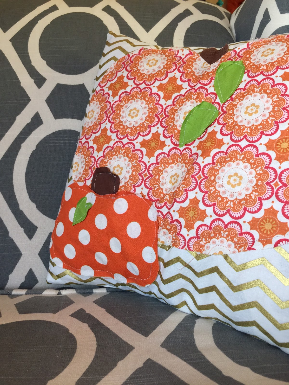 Quickest...Simplest Pumpkin Pillow Ever. From Scratch! A Vision to