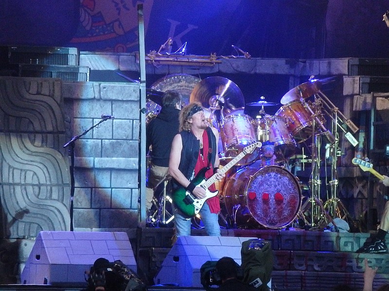 Ku di halaman rindu: Iron Maiden closes Download Festival 