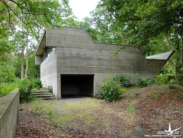Belgique - Laethem-Saint-Martin (Sint-Martens-Latem) - Maison Van Wassenhove  Architecte: Juliaan Lampens  Construction: 1973 