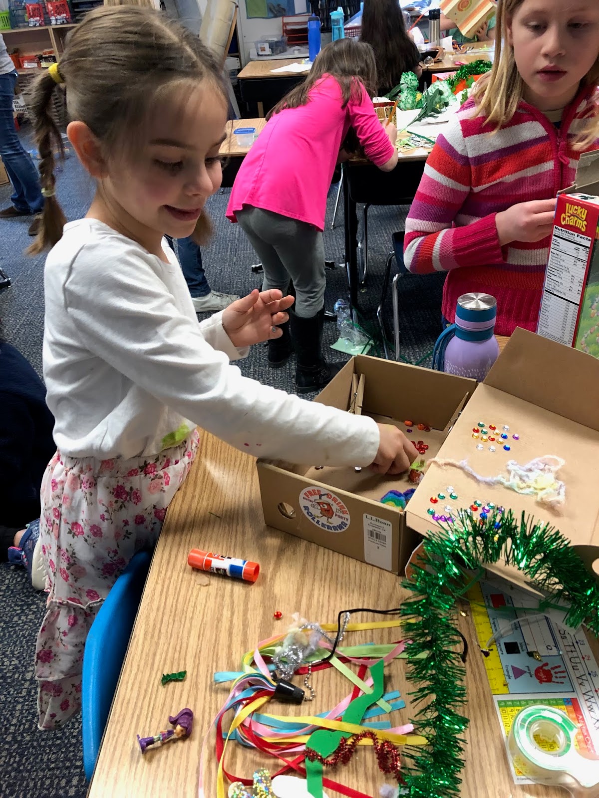 Mrs. Scheck's Super Second Graders: Leprechaun traps!