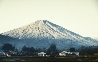 Porter Rinjani, Ini Hal-Hal yang Harus Diketahui Pendaki Pemula Sebelum Mendaki Gunung, Porter Sembalun, Porter Senaru