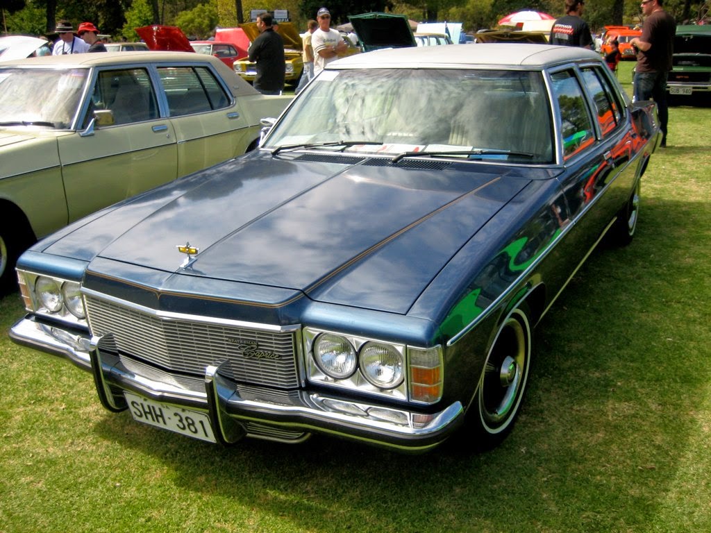 RUANG BAKAR AUTO MANIA Holden Tua Yang Melegenda di Indonesia