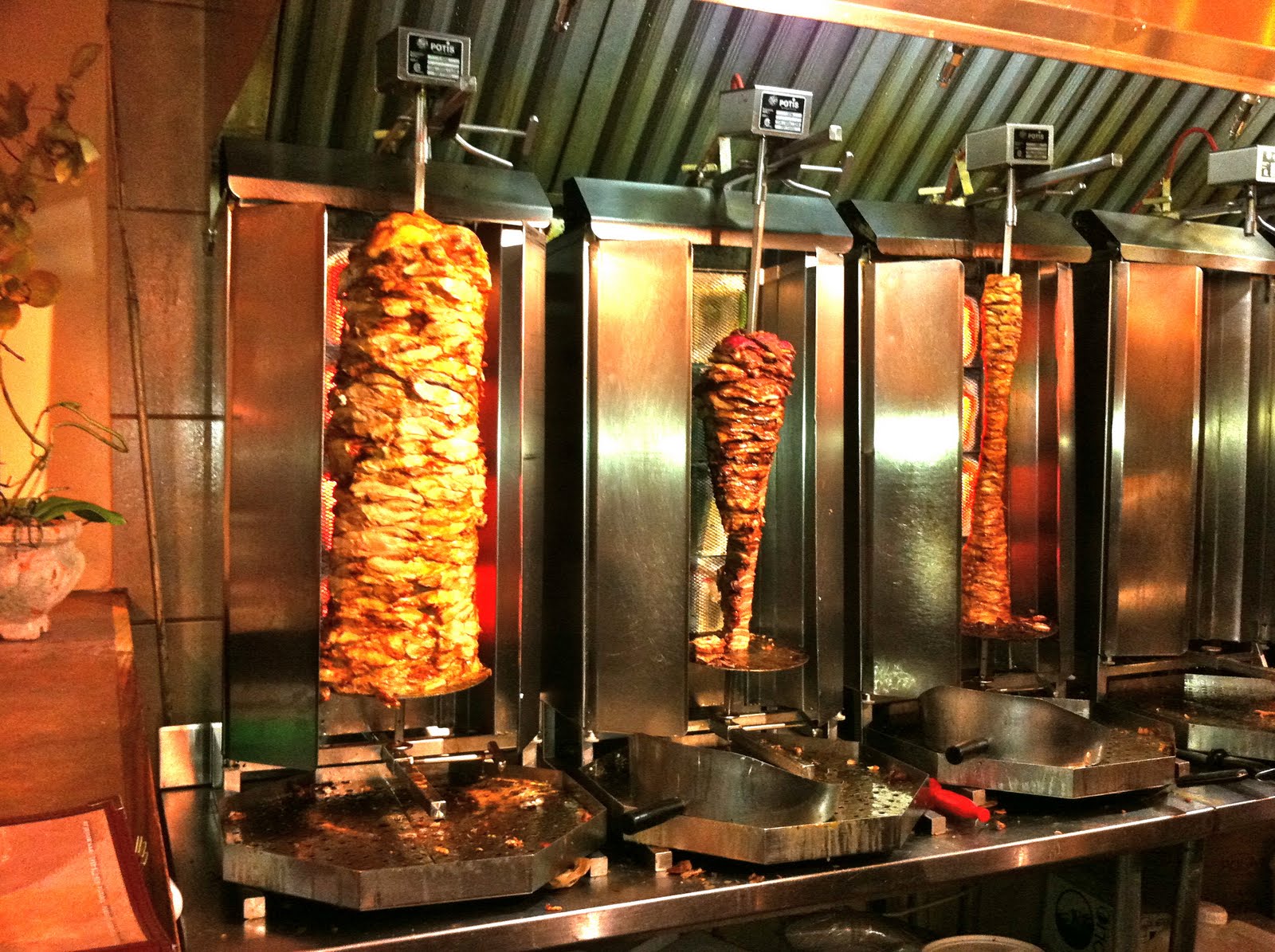 EAT HERE NEXT!!!: Messini