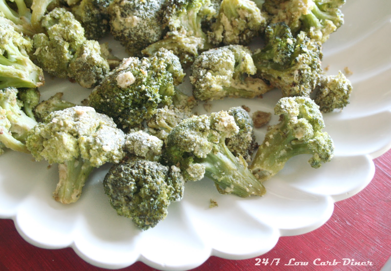 24/7 Low Carb Diner Tahini and Garlic Roasted Broccoli