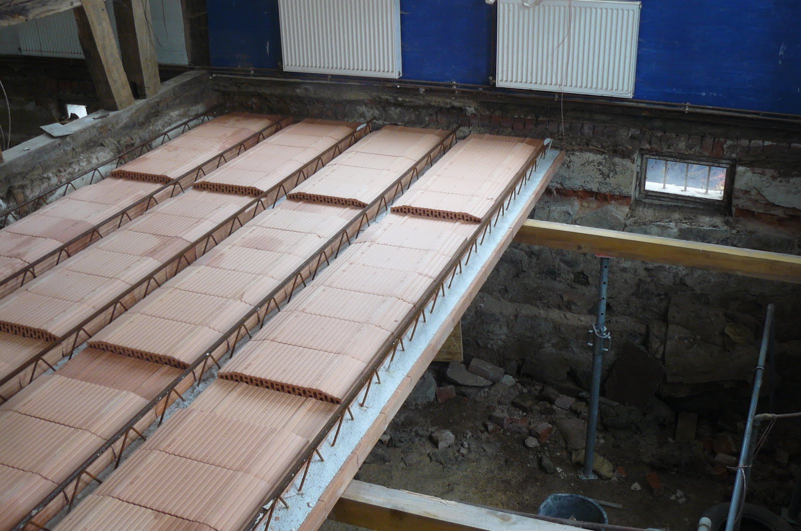 Landhausberater: März 2012