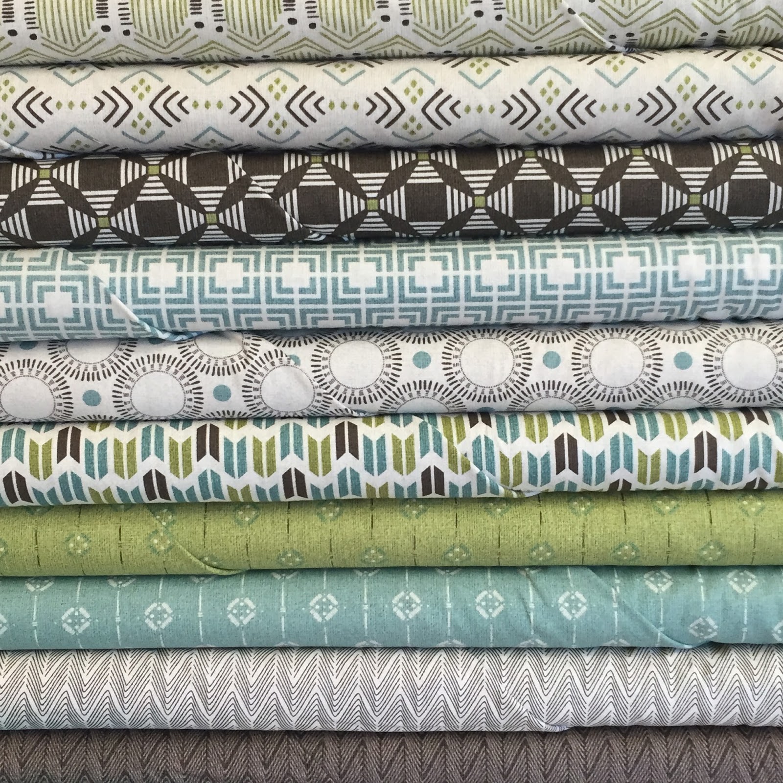 Thimble Chatter New Fabric and stuff!