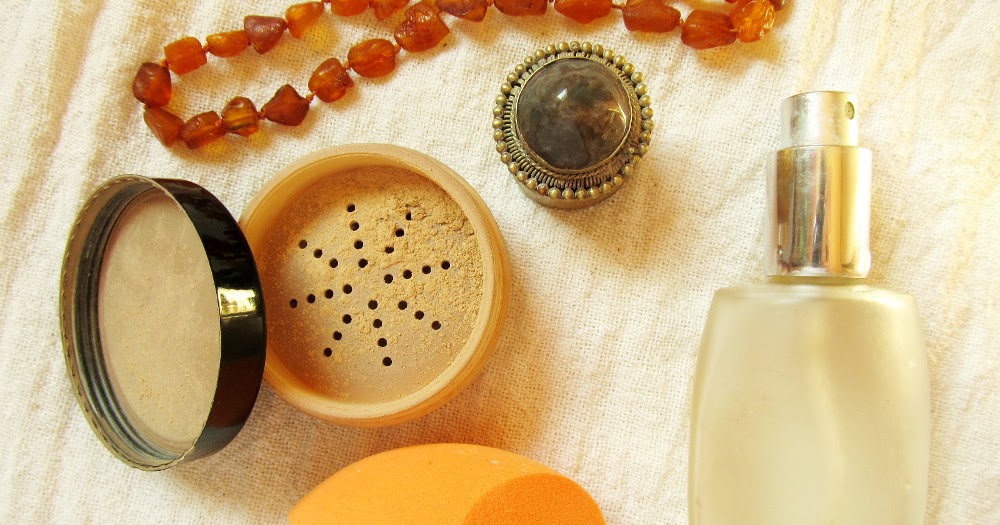 The New Amazing Way To Apply Mineral Foundation With A Blending