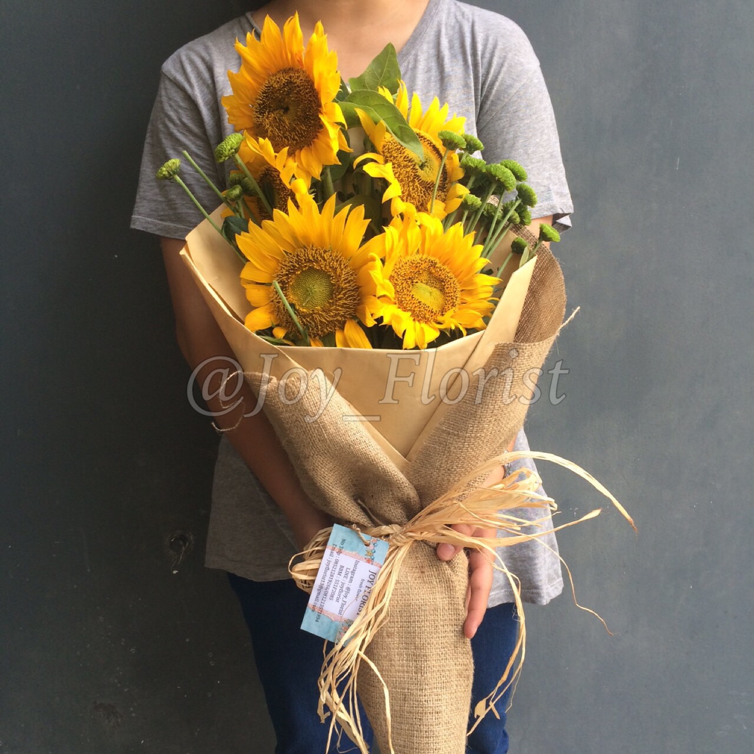Hand Bouquet Sunflower 1 JOY FLORIST
