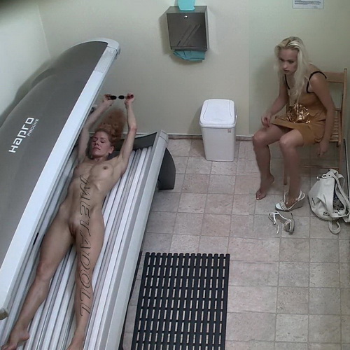 Solarium 339-347 (Girl caught masturbating in the tanning bed)
