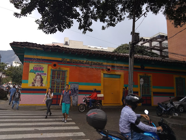 30 días en Medellín, 30 impresiones 3 Bares en el barrio de Poblado