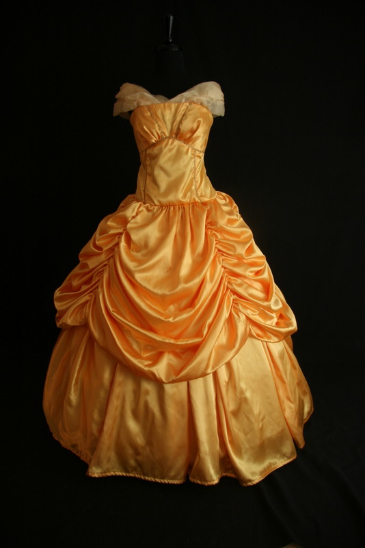 The Costume Seamstress: Belle's Yellow Dress