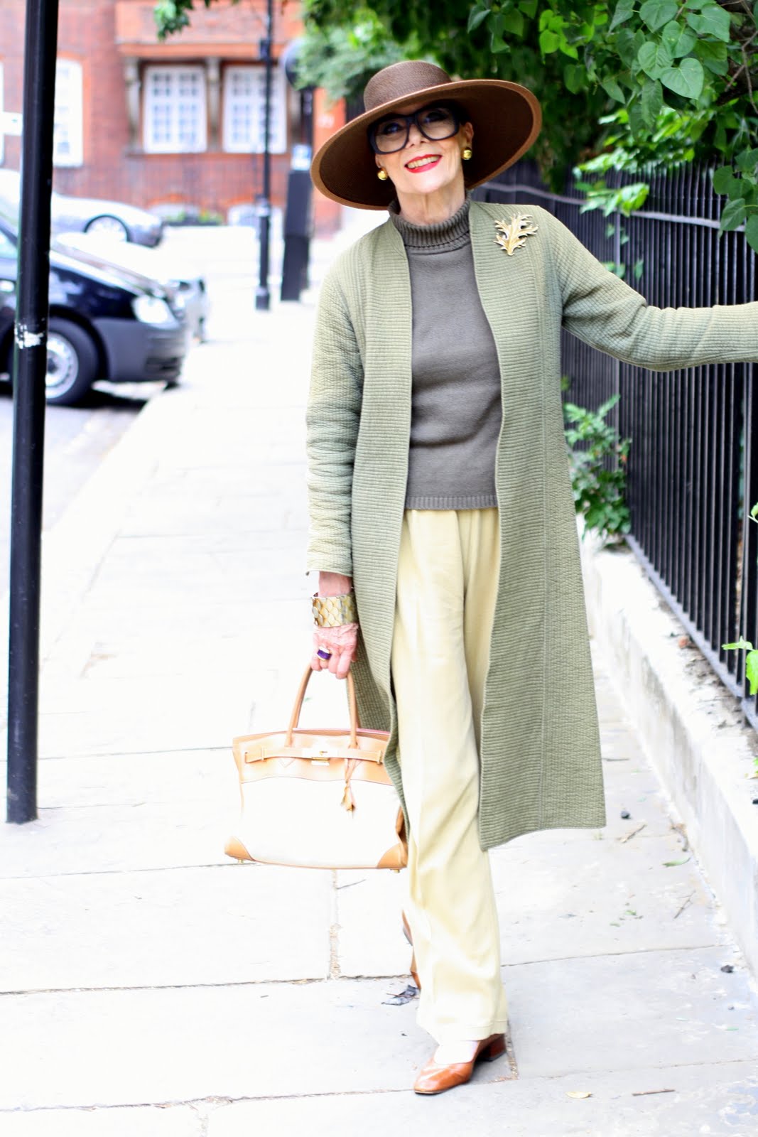 Timeless Chic: ADVANCED STYLE