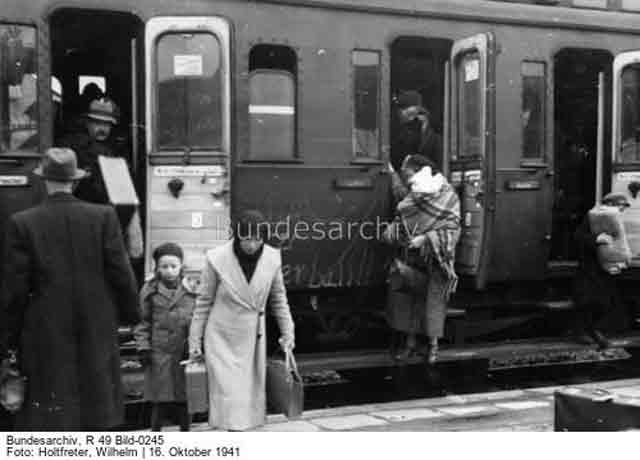 Deportees from Bessarabia arrive at Poznan, 16 October 1941 worldwartwo.filminspector.com