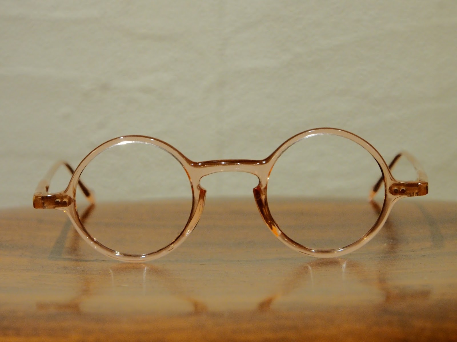 SPEAKEASY: Deadstock vintage eyewear 40's rose round frame france